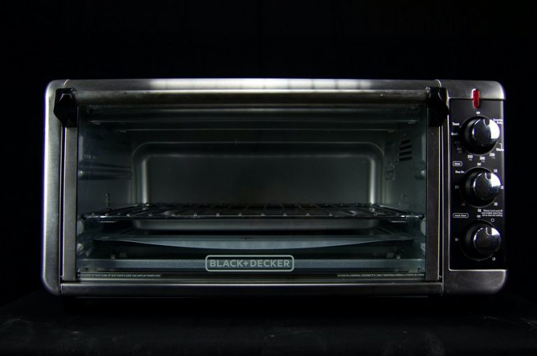 Why Microwaves Catch Fire How to Use Yours Safely? Mind Setters