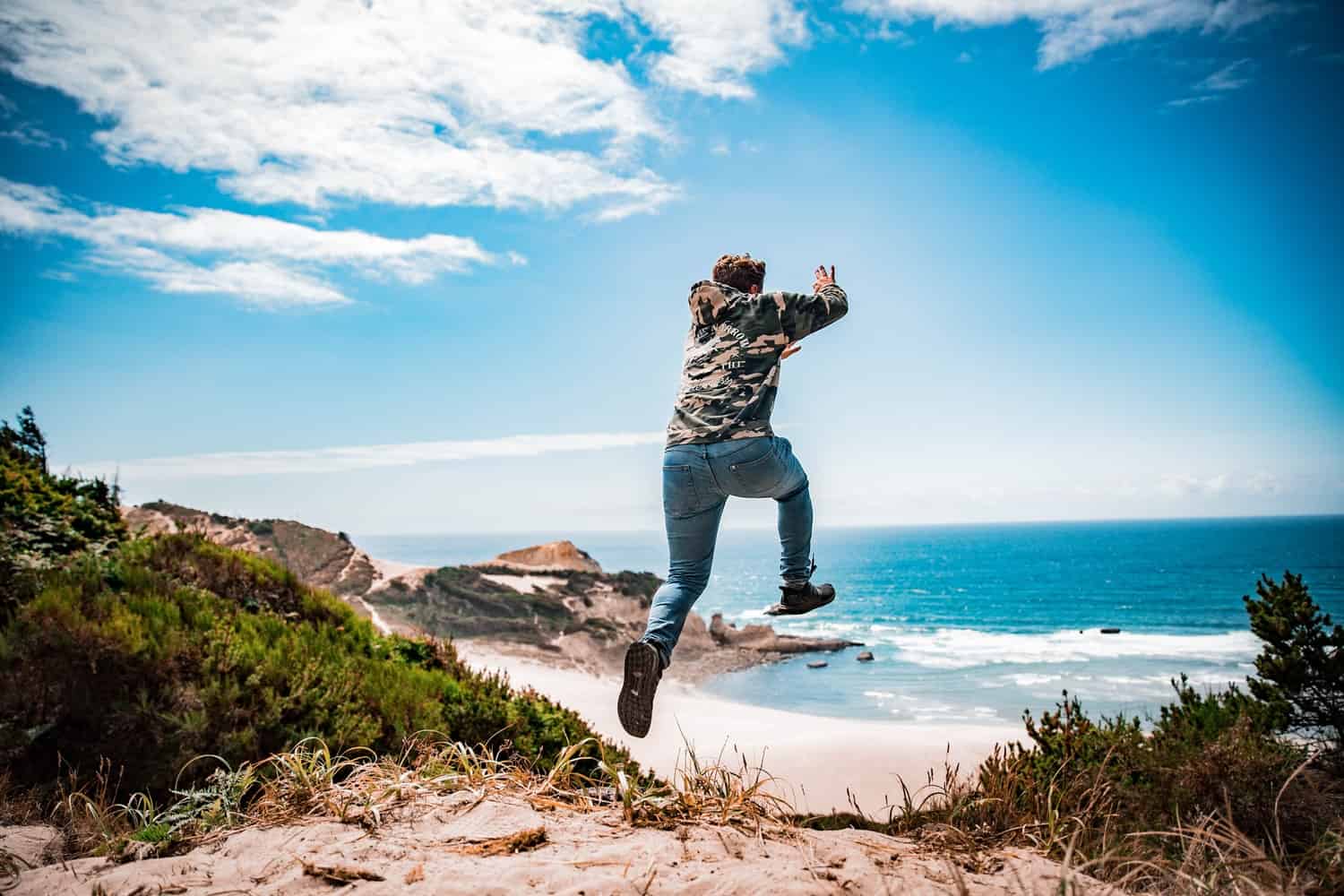 How To Inspire Other People And Help Them Change Their Life? Life