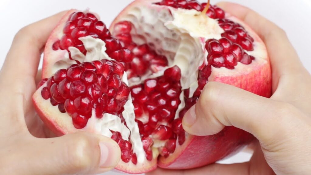 Would We Be Able to Eat Pomegranate Seeds