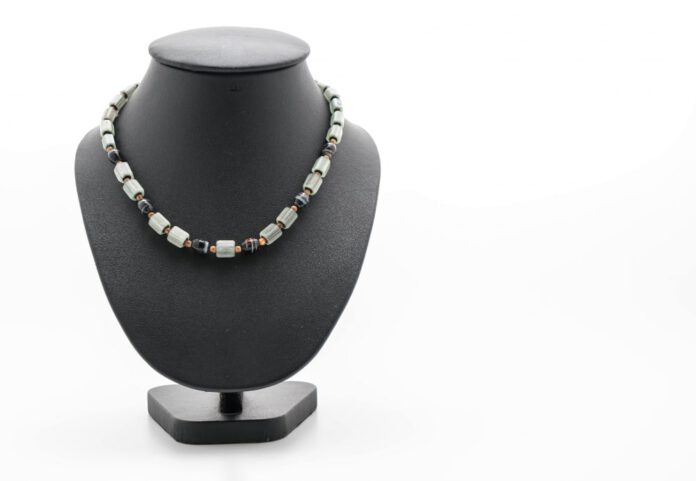 neckless sets neckless sets