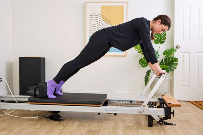 Pilates Reformer Set For Home Fitness Buyers